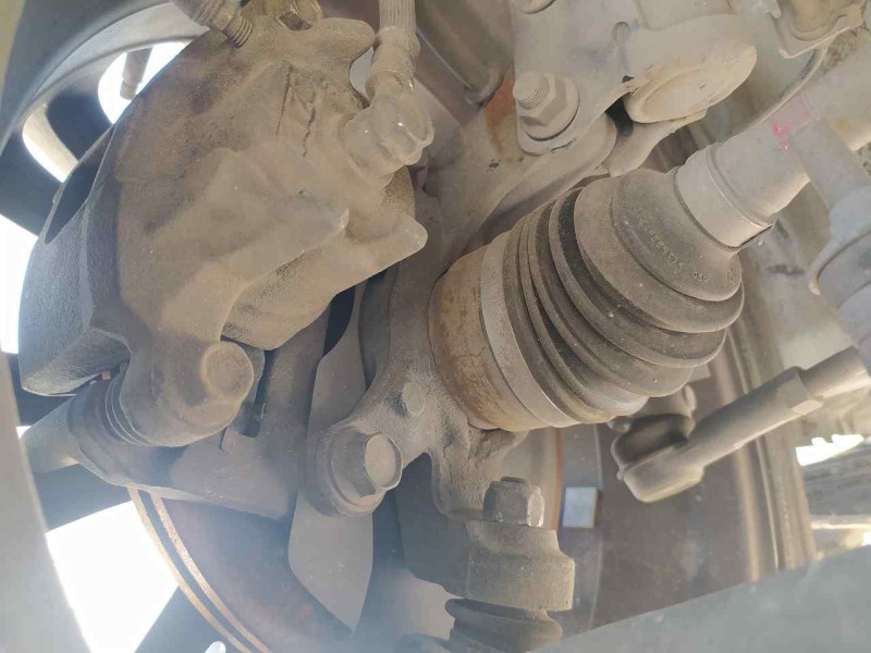 Recambio de mangueta delantera derecha para mitsubishi space star (a00) kaiteki referencia OEM IAM 3870A116  