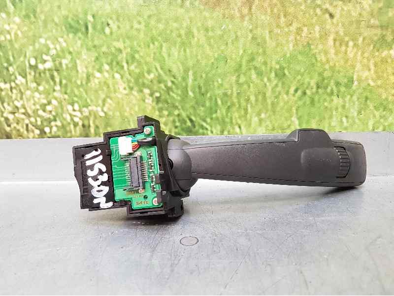 Recambio de mando intermitentes para volvo v40 momentum referencia OEM IAM 31394001  