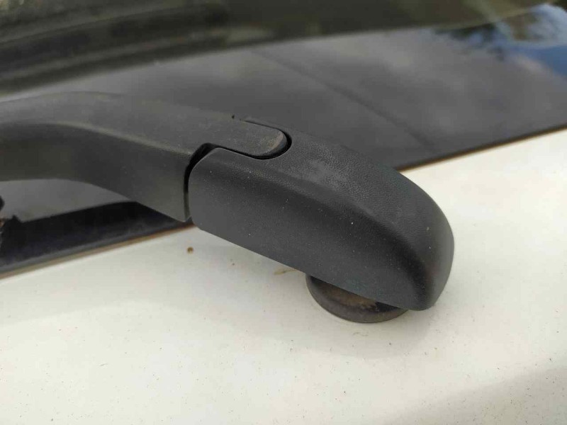 Recambio de motor limpia trasero para mitsubishi space star (a00) kaiteki referencia OEM IAM 8253A105  