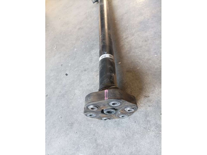 Recambio de transmision central para lexus is 300h referencia OEM IAM PE45  