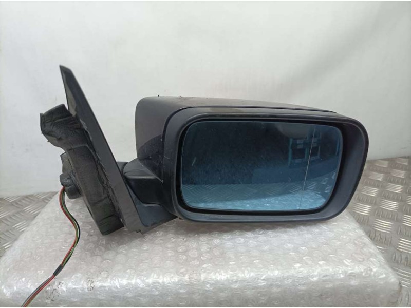 Recambio de retrovisor derecho para bmw serie 3 berlina (e46) 320d referencia OEM IAM 0117351  ELECTRICO