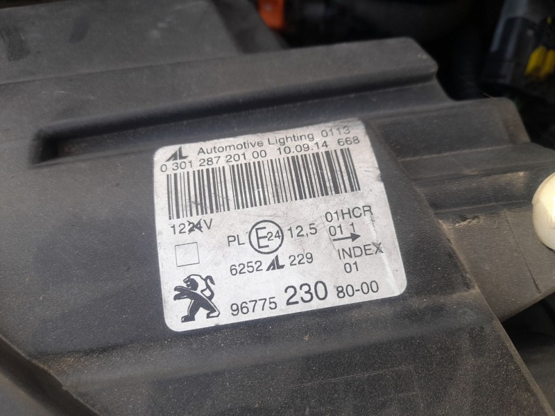 Recambio de faro izquierdo para peugeot 308 ii (lb_, lp_, lw_, lh_, l3_) 1.6 bluehdi 120 referencia OEM IAM 9677523080  