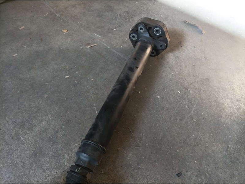 Recambio de transmision central para lexus is 300h referencia OEM IAM PE45  