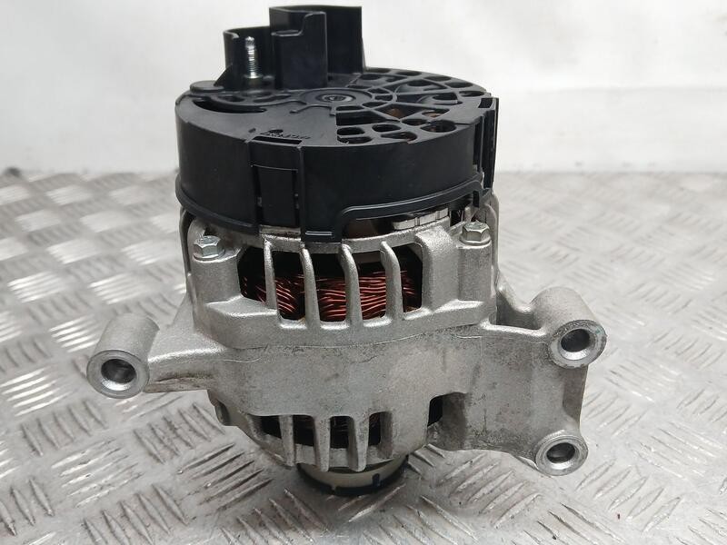 Recambio de alternador para fiat tipo ii (357) fam lounge referencia OEM IAM 52003527 DENSO 1012101082