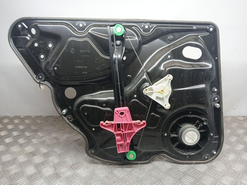 Recambio de elevalunas trasero derecho para volkswagen passat b7 (362) 2.0 tdi referencia OEM IAM 4AA839756  