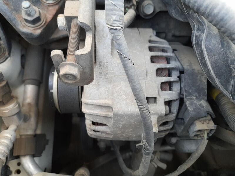 Recambio de alternador para kia soul ii (ps) 1.6 gdi referencia OEM IAM 373002B910  