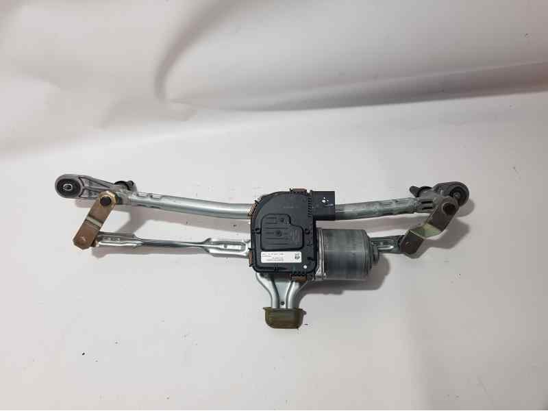 Recambio de motor limpia delantero para ds 7 crossback so chic referencia OEM IAM 3824762480 3397022076 BOSCH