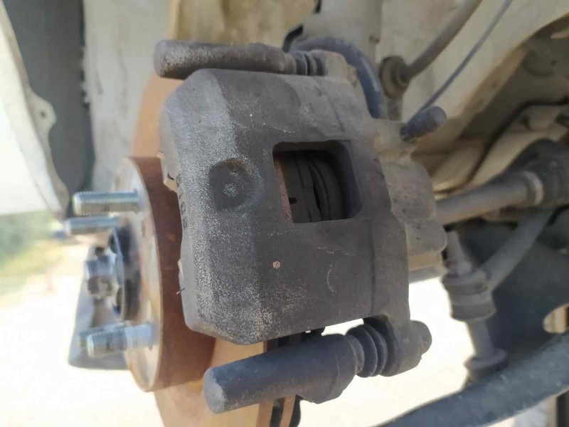 Recambio de pinza freno delantera derecha para mitsubishi space star (a00) kaiteki referencia OEM IAM 4605B004  