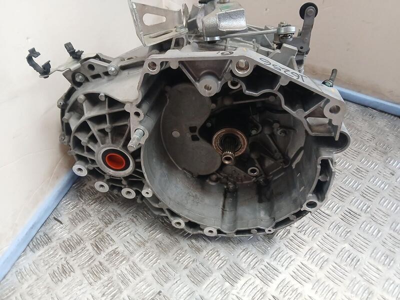 Recambio de caja cambios para fiat tipo ii (357) fam lounge referencia OEM IAM C63563547 2085255 6VELOCIDADES