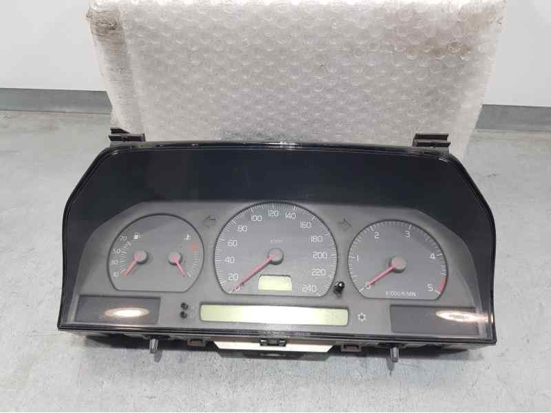 Recambio de cuadro instrumentos para volvo s70 berlina black edition referencia OEM IAM 69794700T  
