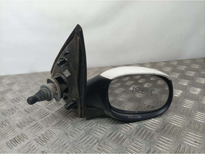Recambio de retrovisor derecho para peugeot 206 berlina x-line referencia OEM IAM 8154JC  C/ MANDO