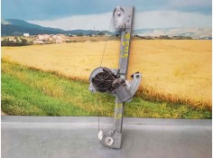 Recambio de elevalunas delantero derecho para toyota aygo (kgb/wnb) connect referencia OEM IAM  2 PINS ELECTRICO