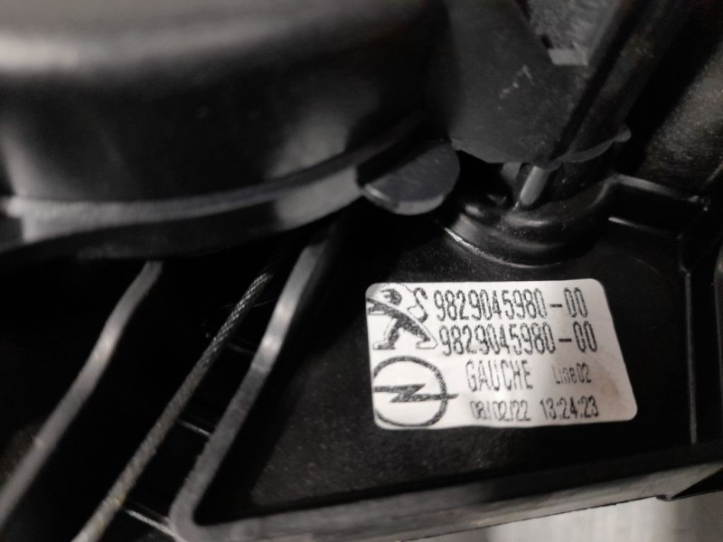 Recambio de elevalunas trasero izquierdo para peugeot 208 (p2) active referencia OEM IAM 9829045980  ELECTRICO 6 PINES