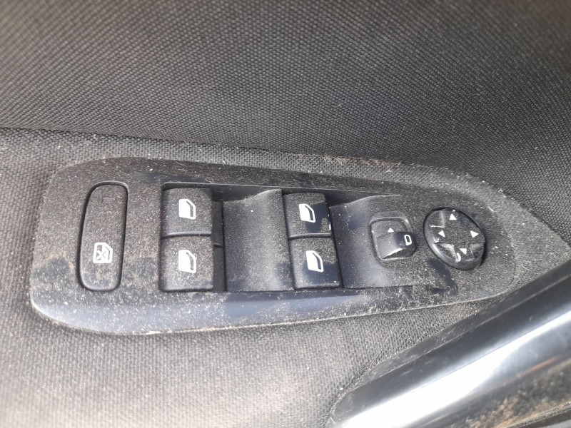 Recambio de mando elevalunas delantero izquierdo para peugeot 308 ii (lb_, lp_, lw_, lh_, l3_) 1.6 bluehdi 120 referencia OEM IA
