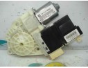 Recambio de motor elevalunas delantero derecho para citroën c4 berlina collection referencia OEM IAM 9681574880  BROSE
