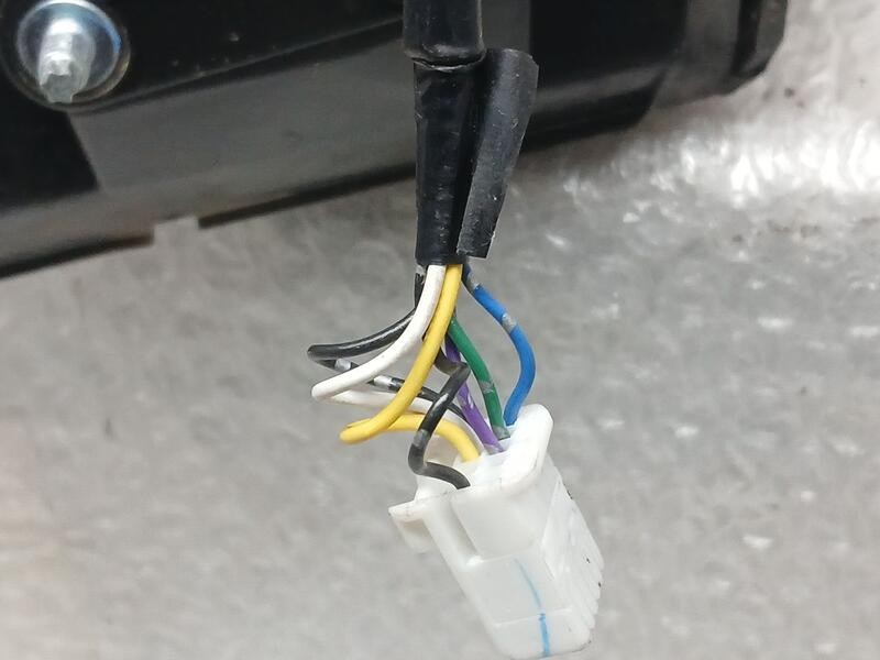 Recambio de retrovisor derecho para mitsubishi space star (a00) kaiteki referencia OEM IAM 7632B812 7 CABLES ROZADO Y ELECTRICO