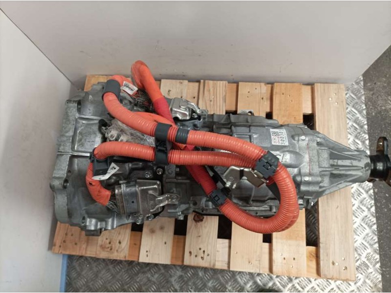 Recambio de caja cambios para lexus is 300h referencia OEM IAM 17H8W02425 30030 AUTOMATICA