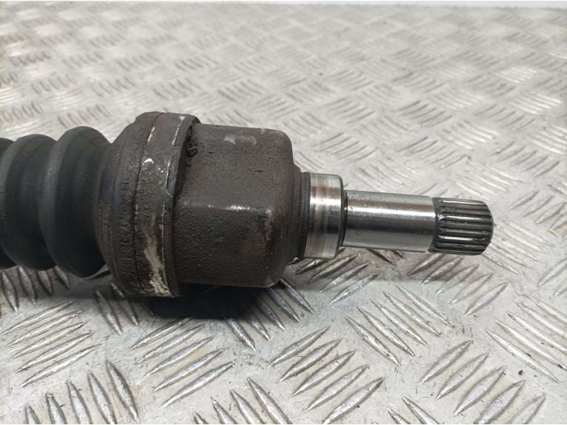 Recambio de transmision delantera izquierda para peugeot 206 berlina x-line referencia OEM IAM 9630768280  