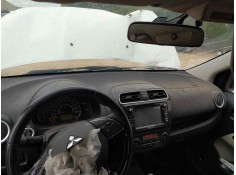 Recambio de salpicadero para mitsubishi space star (a00) kaiteki referencia OEM IAM 8000A523XA  