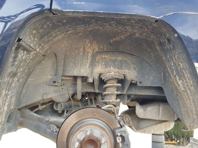 Recambio de plastico pase rueda tras. izq. para jeep compass limited 4x2 referencia OEM IAM 05303949AC  