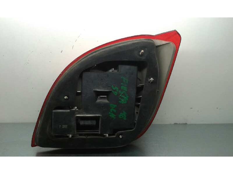 Recambio de piloto trasero izquierdo para ford fiesta berlina referencia OEM IAM   