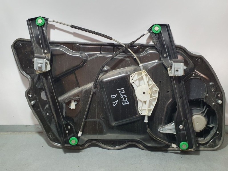 Recambio de elevalunas delantero derecho para volkswagen passat variant (365) edition bluemotion referencia OEM IAM 988693323  B