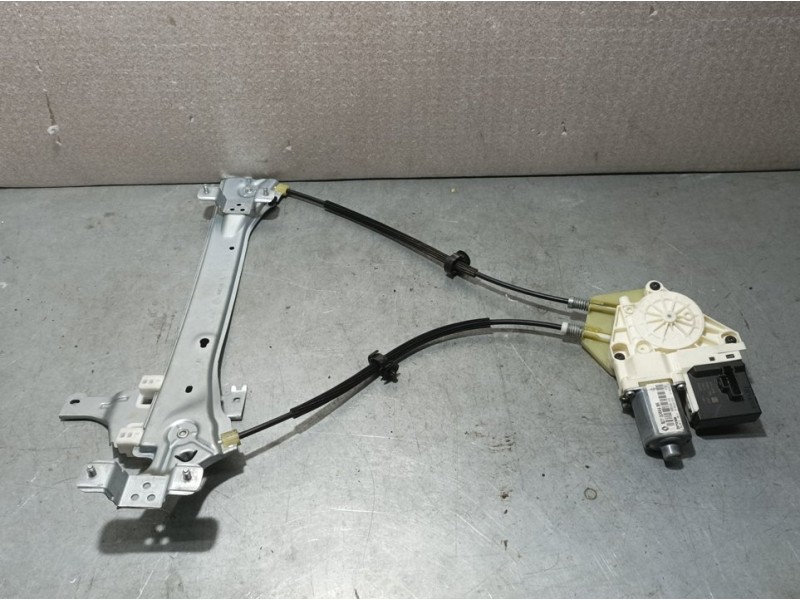 Recambio de elevalunas trasero derecho para renault megane iii berlina 5 p dynamique referencia OEM IAM 827200003R  ELECTRICO 6 