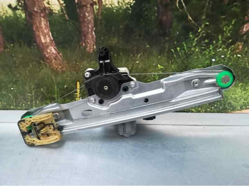 Recambio de elevalunas trasero derecho para ford focus lim. titanium referencia OEM IAM BM51A27000BD 6 PINS ELECTRICO