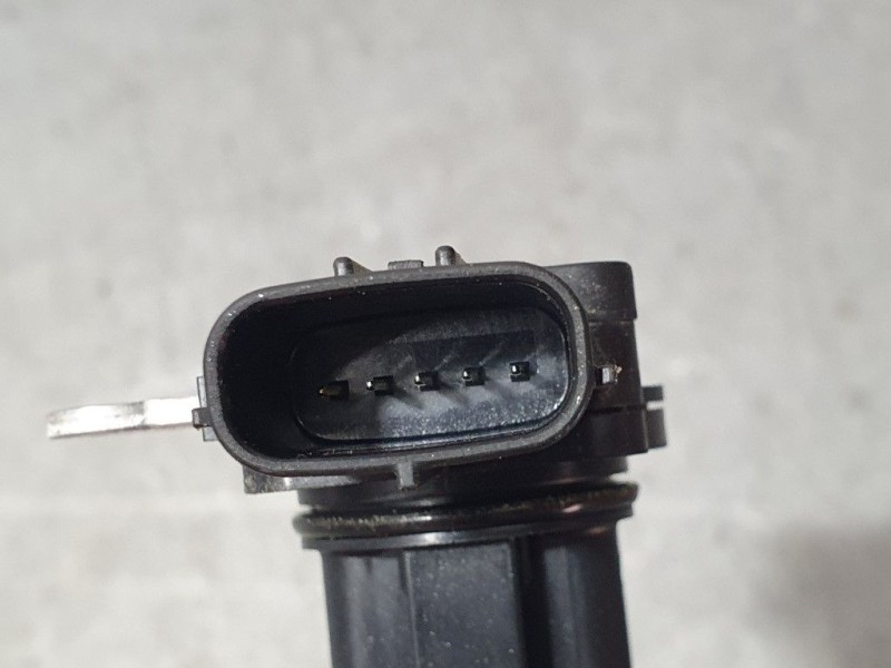 Recambio de caudalimetro para lexus is 300h referencia OEM IAM 222040V020 1974005380 DENSO