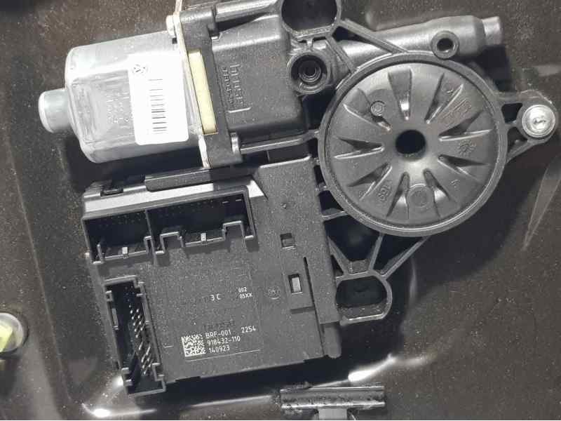 Recambio de elevalunas delantero izquierdo para volkswagen passat variant (365) edition bluemotion referencia OEM IAM 3AA8377550