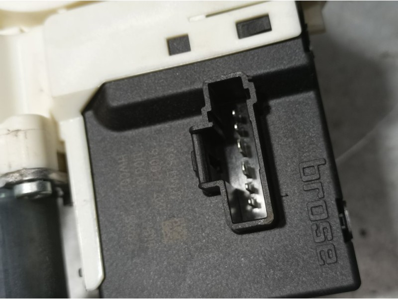 Recambio de elevalunas trasero derecho para renault megane iii berlina 5 p dynamique referencia OEM IAM 827200003R  ELECTRICO 6 