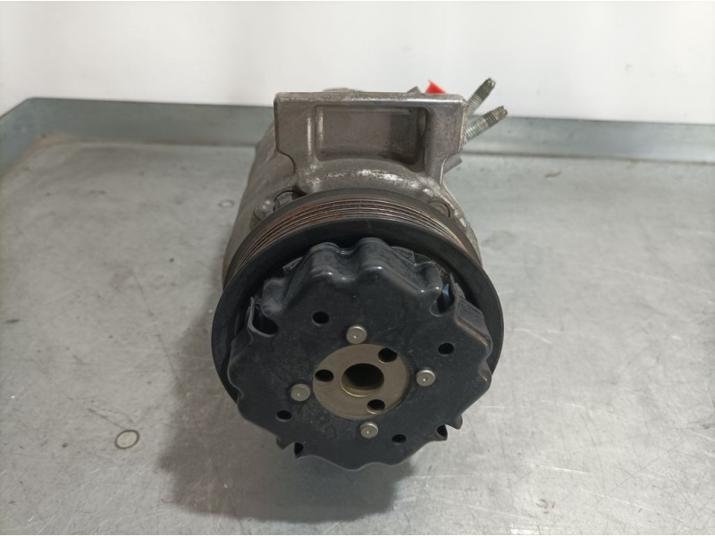 Recambio de compresor aire acondicionado para jeep compass limited referencia OEM IAM 4471905065  DENSO