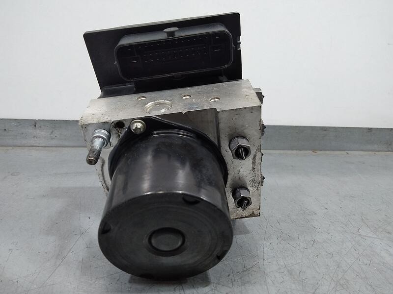 Recambio de abs para seat ibiza (6j5) stylance referencia OEM IAM 6r0907379aj 6R0614517S 