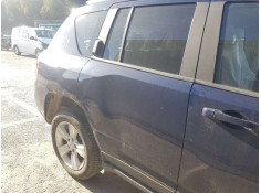 Recambio de puerta trasera derecha para jeep compass limited 4x2 referencia OEM IAM 68079384AF MUY TOCADA 