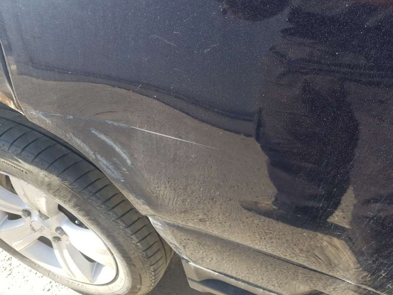 Recambio de puerta trasera derecha para jeep compass limited 4x2 referencia OEM IAM 68079384AF MUY TOCADA 