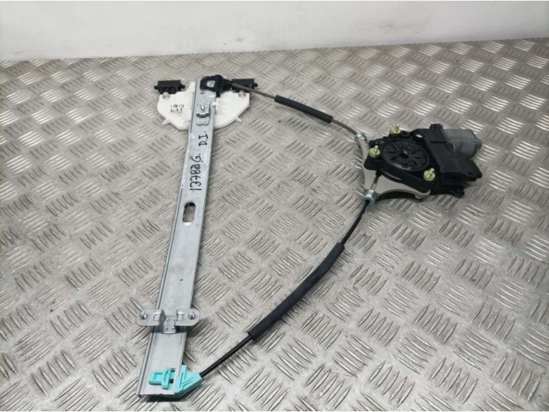 Recambio de elevalunas delantero izquierdo para kia stonic (ybcuv) drive referencia OEM IAM 82401H8110  ELECTRICO 6 PINS BOSCH