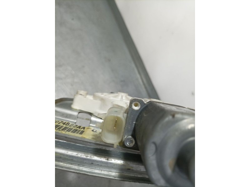Recambio de elevalunas trasero derecho para jeep compass limited referencia OEM IAM 05074822AAD  ELECTRICO 2 PINS
