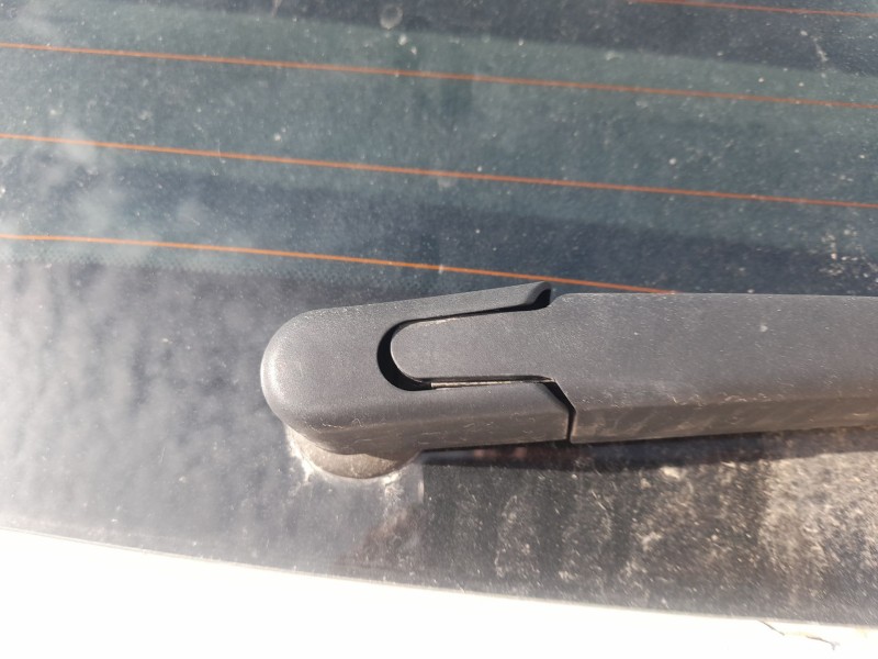 Recambio de motor limpia trasero para peugeot 308 ii (lb_, lp_, lw_, lh_, l3_) 1.6 bluehdi 120 referencia OEM IAM 9819523180  