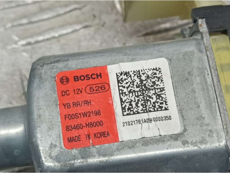 Recambio de elevalunas trasero derecho para kia stonic (ybcuv) drive referencia OEM IAM 83460H8000 F00S1W2198 BOSCH ELECTRICO 2 