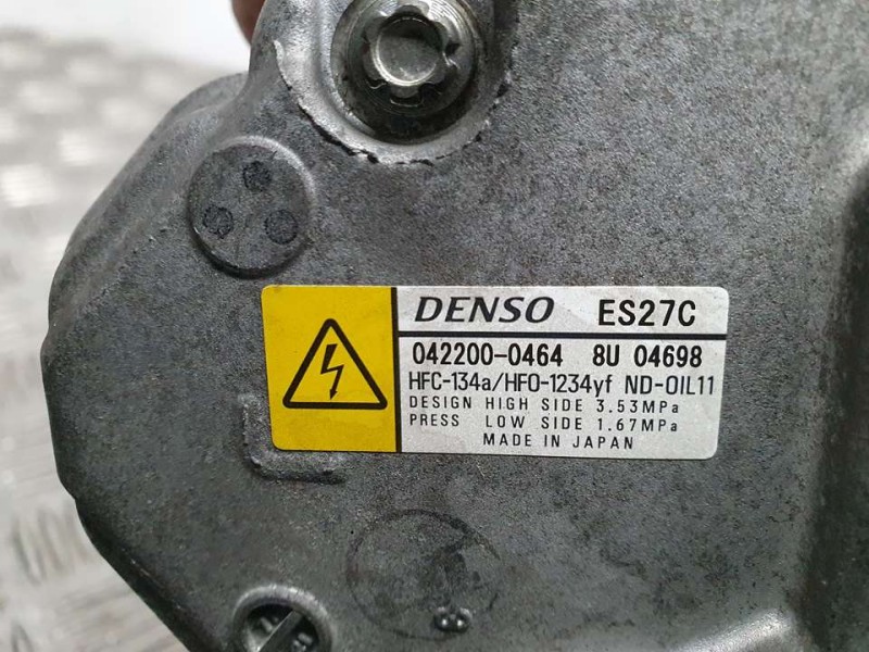 Recambio de compresor aire acondicionado para lexus is 300h referencia OEM IAM 0422000464 DENSO 