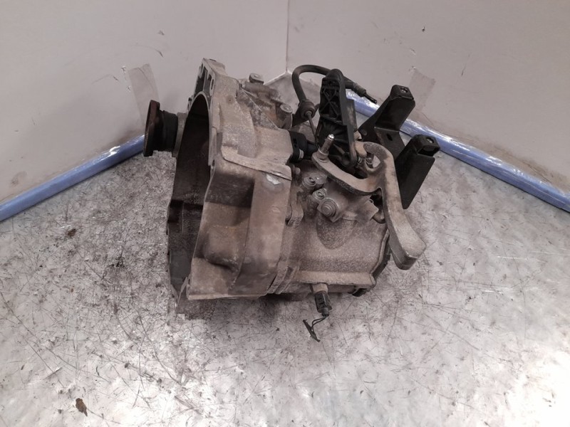 Recambio de caja cambios para skoda fabia (5j2 ) young referencia OEM IAM LVC 09129 5VELOCIDADES
