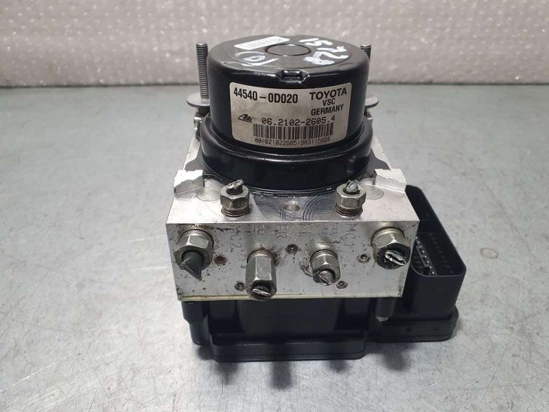 Recambio de abs para toyota yaris active referencia OEM IAM 445400D020 06210226054 ATE