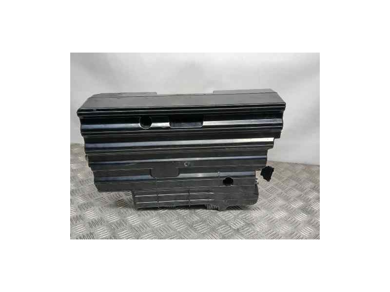 Recambio de altavoz para porsche macan (typ ) s diesel referencia OEM IAM 95B035481 3539280010 SUBWOOFER BOSE