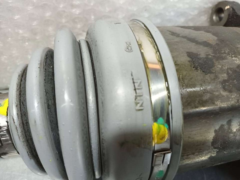 Recambio de transmision delantera derecha para jeep compass limited 4x2 referencia OEM IAM P05105660AF CAMBIAR FUELLE 