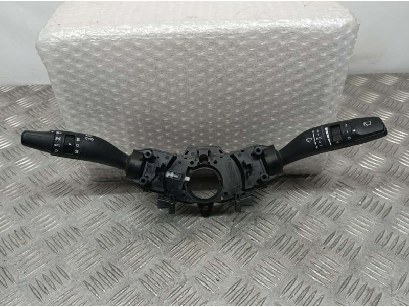 Recambio de mando luces y limpia para kia stonic (ybcuv) drive referencia OEM IAM 93404D4962  