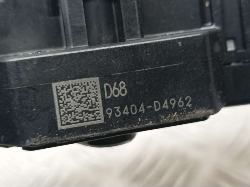 Recambio de mando luces y limpia para kia stonic (ybcuv) drive referencia OEM IAM 93404D4962  