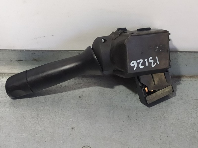 Recambio de mando limpia para peugeot 107 urban referencia OEM IAM 6239SA  