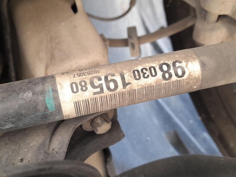 Recambio de transmision delantera izquierda para citroën c3 iii (sx) 1.2 vti 82 referencia OEM IAM 9803019580  