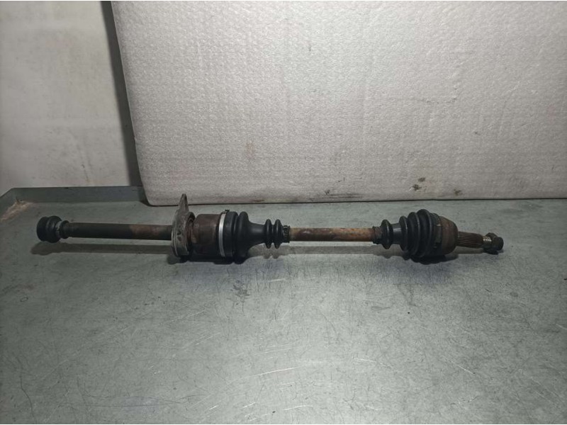 Recambio de transmision delantera derecha para ford fiesta berlina básico referencia OEM IAM 1005395  