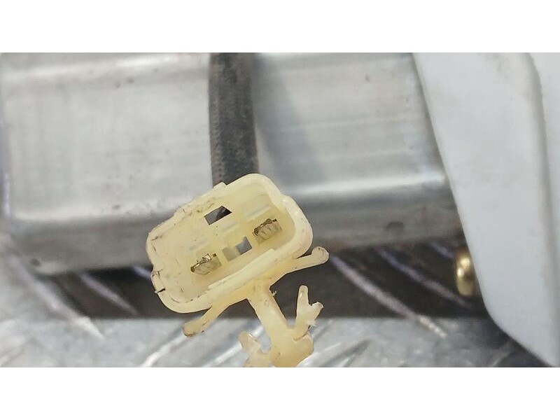 Recambio de motor limpia trasero para daihatsu terios (j100) cx referencia OEM IAM 8513087401  8492001274